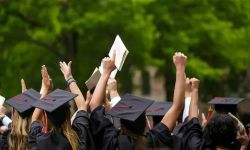 3 آلاف طالب أجنبي في العراق